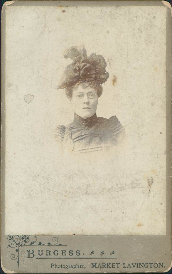 Unidentified lady as photographed by Alf Burgess of Market Lavington in about 1900