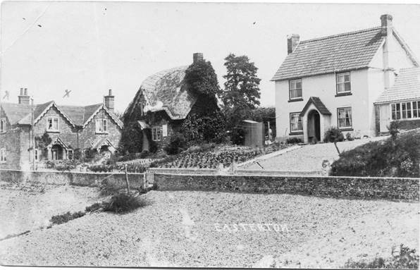 Houses opposite Easterton Church in 1919
