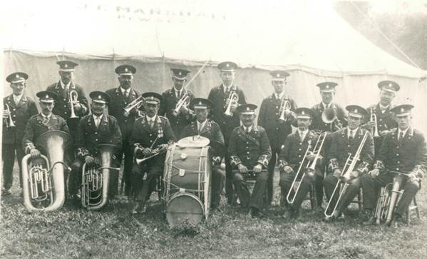 Market Lavington Prize Band in the 1920s
