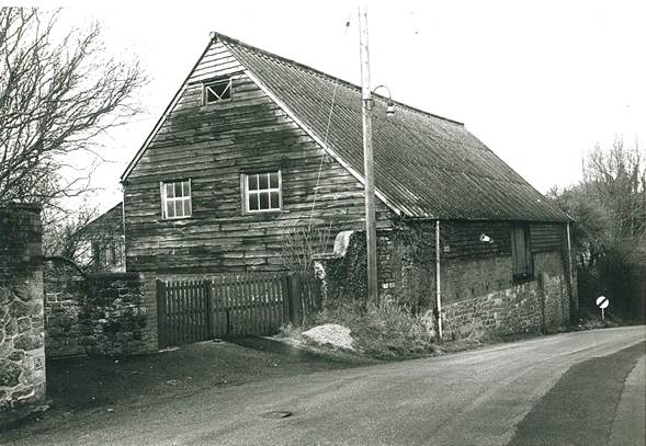 The old barn on Parsonage Lane, Market Lavington in 1965